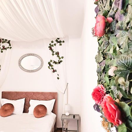Marigold Boutique Apartman Brassó Kültér fotó