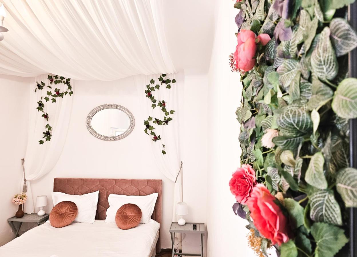 Marigold Boutique Apartman Brassó Kültér fotó